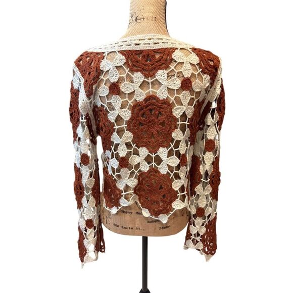 Rebellion  Women's L Multicolor Crochet Pullover Sweater Top - Picture 6 of 11